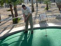 0205minigolf.jpg
