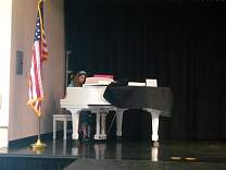 0211piano.jpg